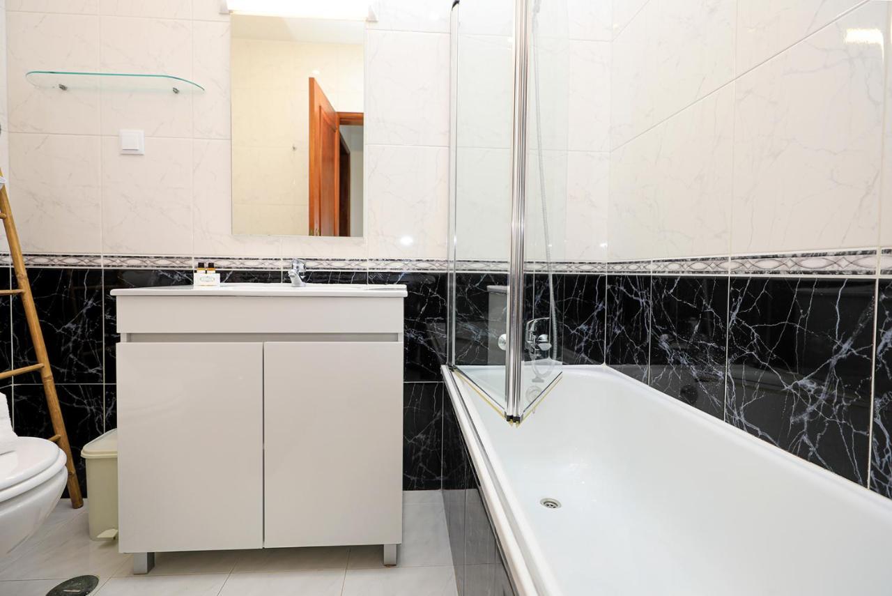C23 - Parkway Entrance Apartment In לאגוּ‏ש מראה חיצוני תמונה